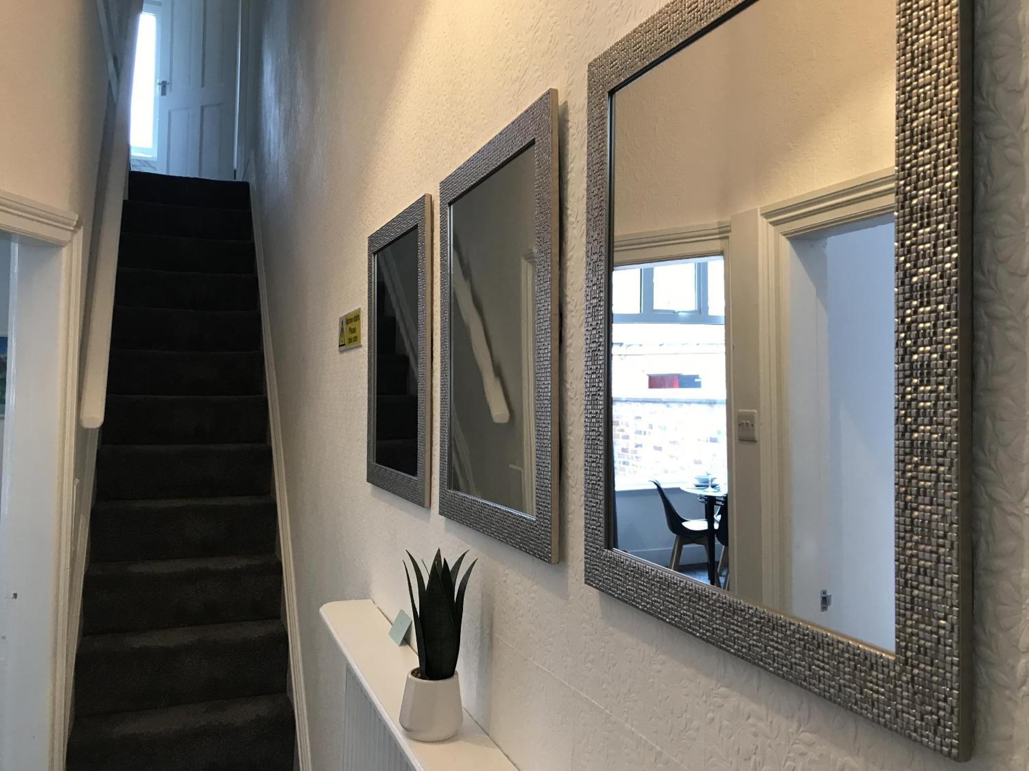 Bright Spacious 3-Bed With Office & Patio, Preston Preston  Extérieur photo