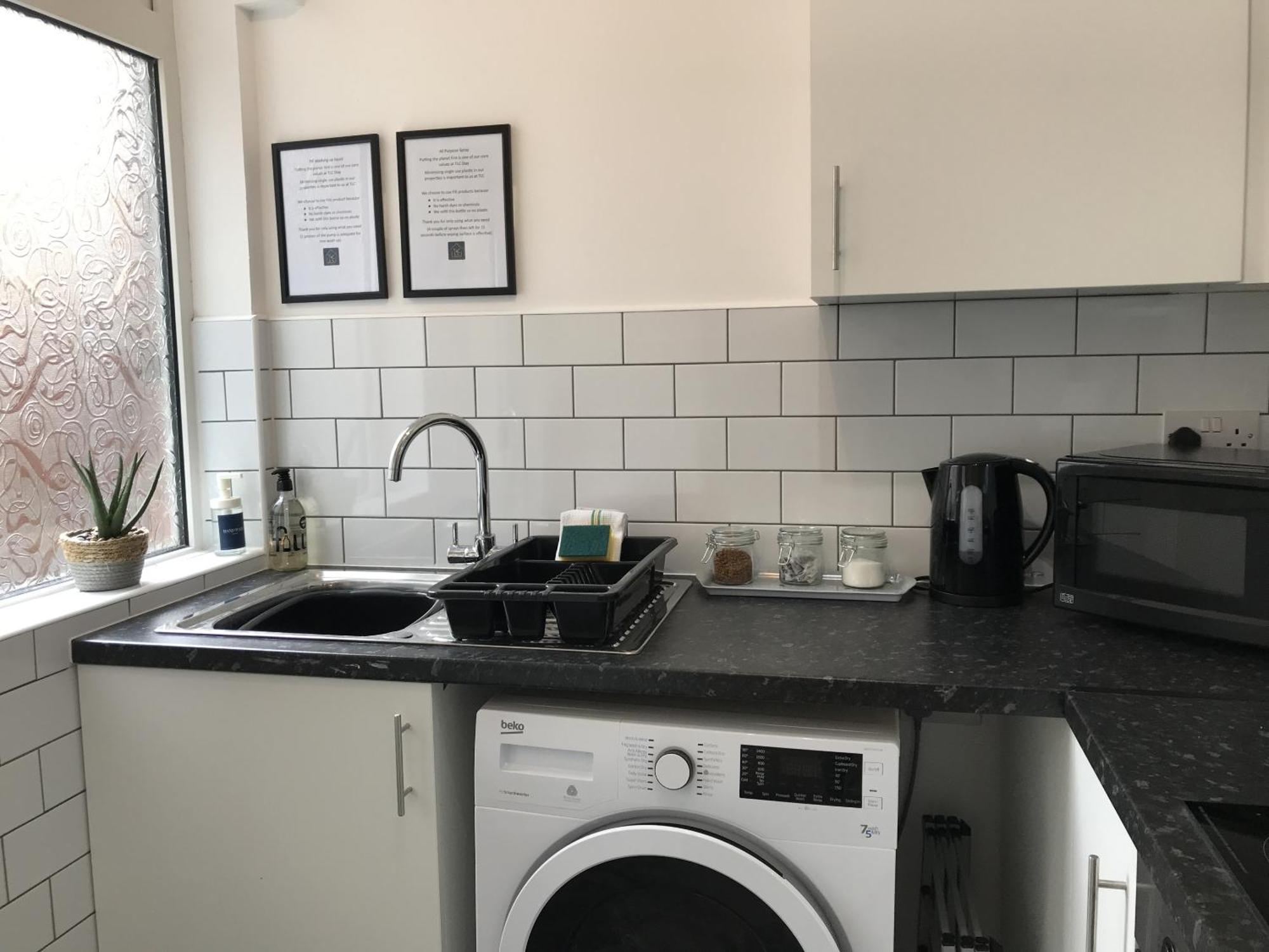 Bright Spacious 3-Bed With Office & Patio, Preston Preston  Extérieur photo